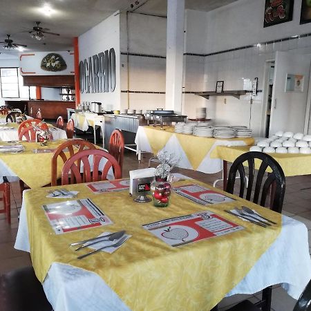 Oyo Hotel Casa Real 마테우알라 외부 사진
