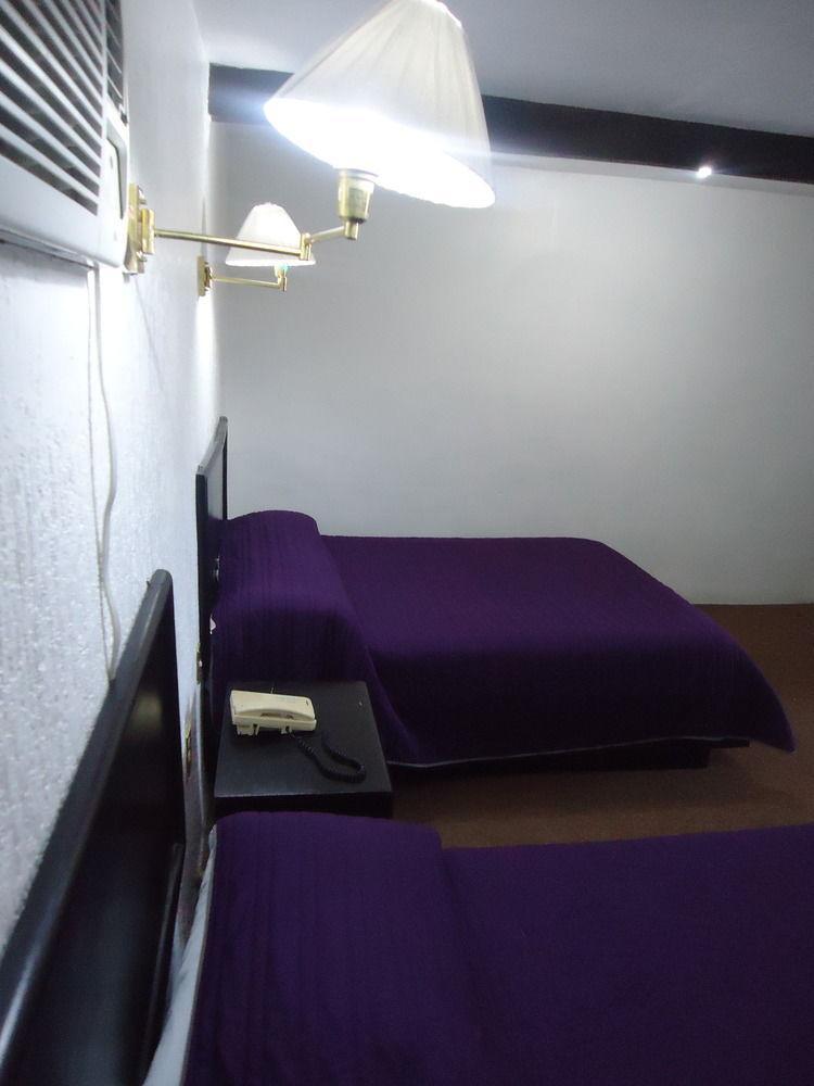 Oyo Hotel Casa Real 마테우알라 외부 사진