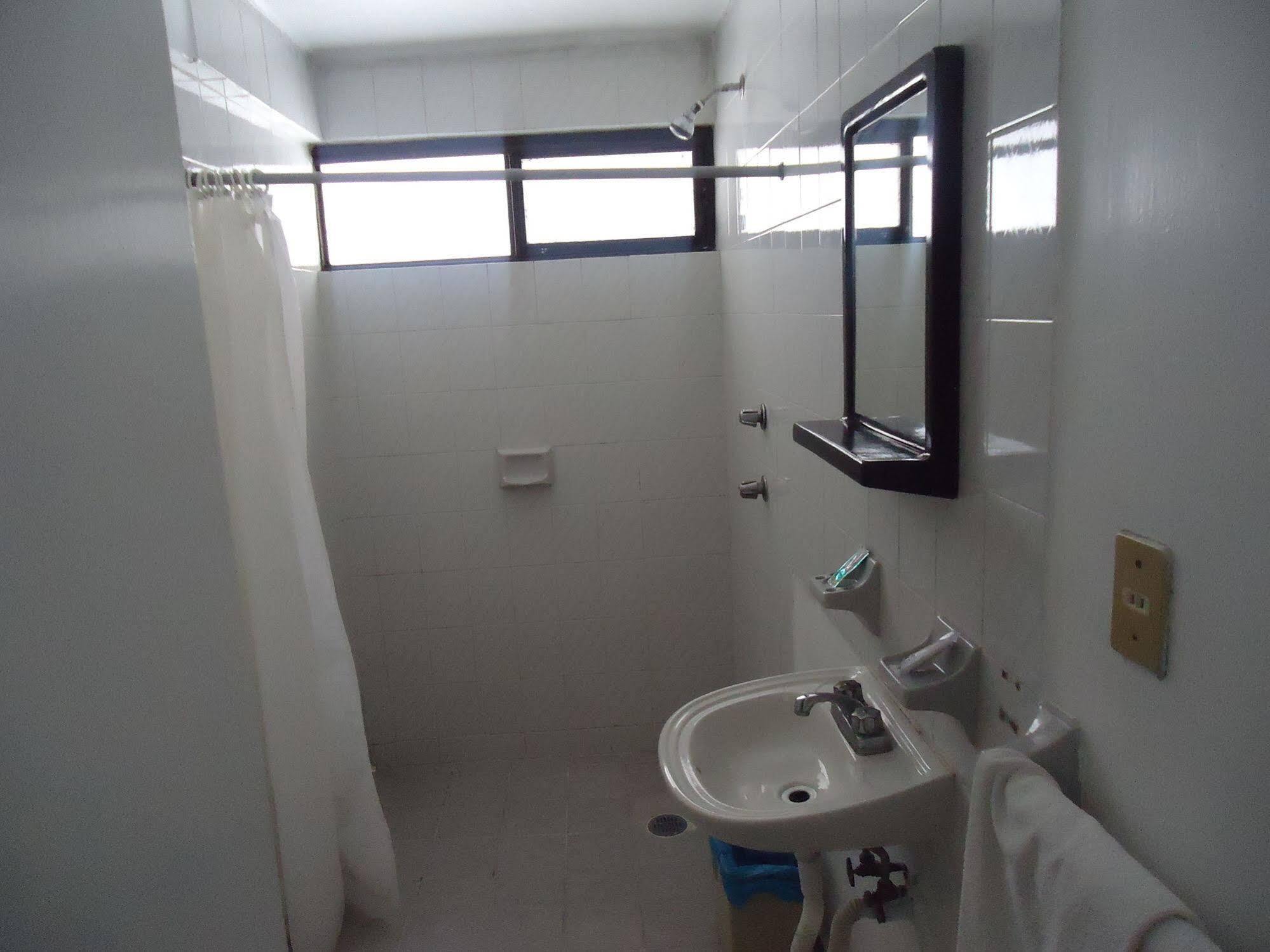 Oyo Hotel Casa Real 마테우알라 외부 사진